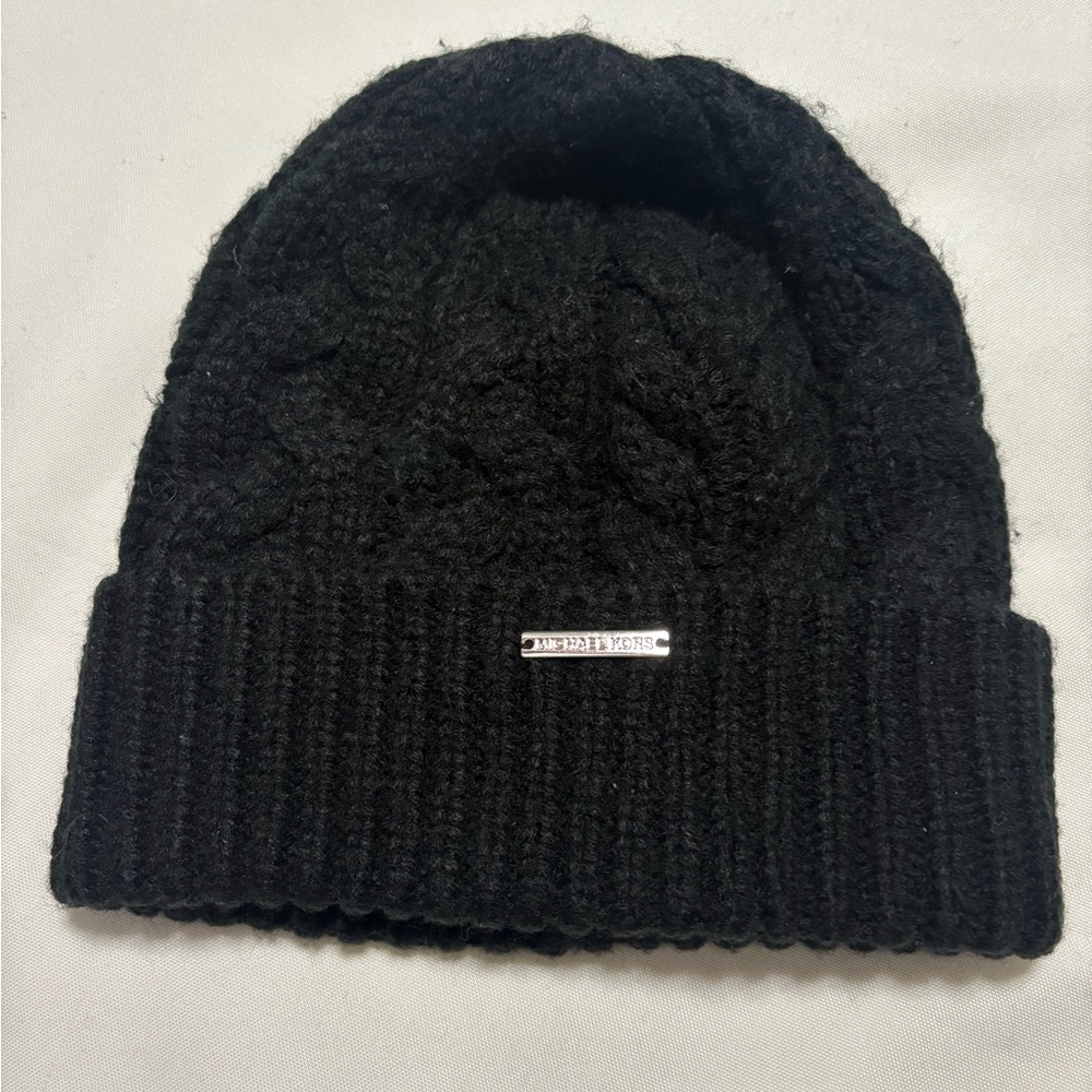 Micheal Kors Black Beanie Hat - Picture 2 of 6